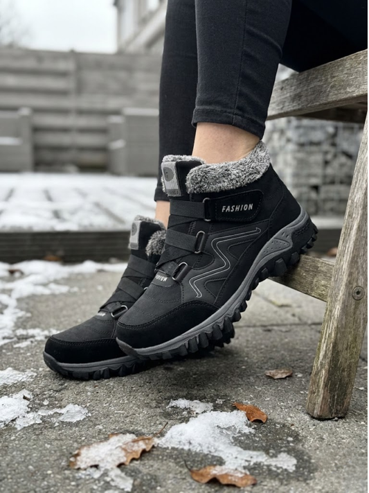 stivaletti-invernali-donna-265dyw.png Stivaletti Invernali Ortopedici Da Donna – Gomma Antiscivolo, Leggeri, Corti, Comodi, Adatti A Tutte Le Stagioni - immagine 1
