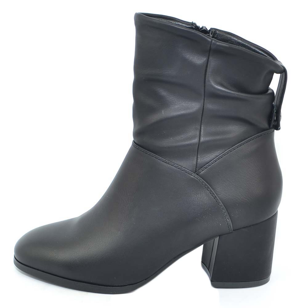 stivaletti-tacco-basso-758itt.jpg Stivaletti donna biker neri morbidi arricciati con tacco basso moda western punta tonda chiusura con zip linea texas donna stivaletti Malu Shoes | ... - immagine 1