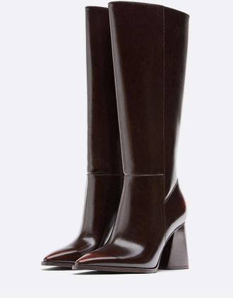 stivali-stradivarius-648cly.jpg Saldi Stivali Stradivarius da Donna: 5+ Prodotti | Stylight - immagine 1