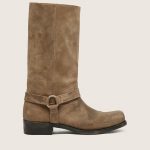 Stivali Biker alti Uomo in suede cerato color beige scuro con cinturino e fibbia color argento